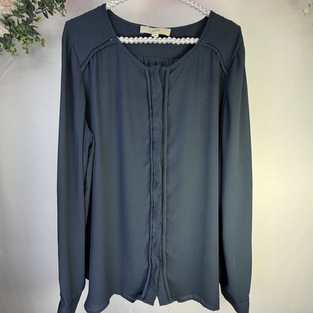 LOFT Women's Long Sleeve Dark Blue Button Up Blouse Size Large